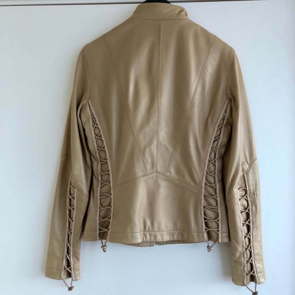 Elie Tahari corseted leather jacket - Picture 6 of 7